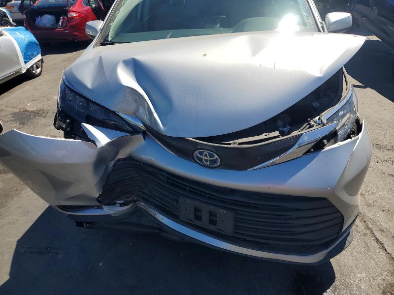 56183446 :رقم المزاد ، 5TDKRKEC1RS200375 vin ، 2024 Toyota Sienna مزاد بيع