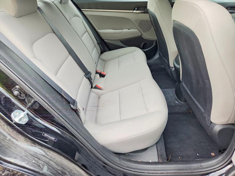 58704166 :رقم المزاد ، 5NPD74LF6JH345008 vin ، 2018 Hyundai Elantra مزاد بيع