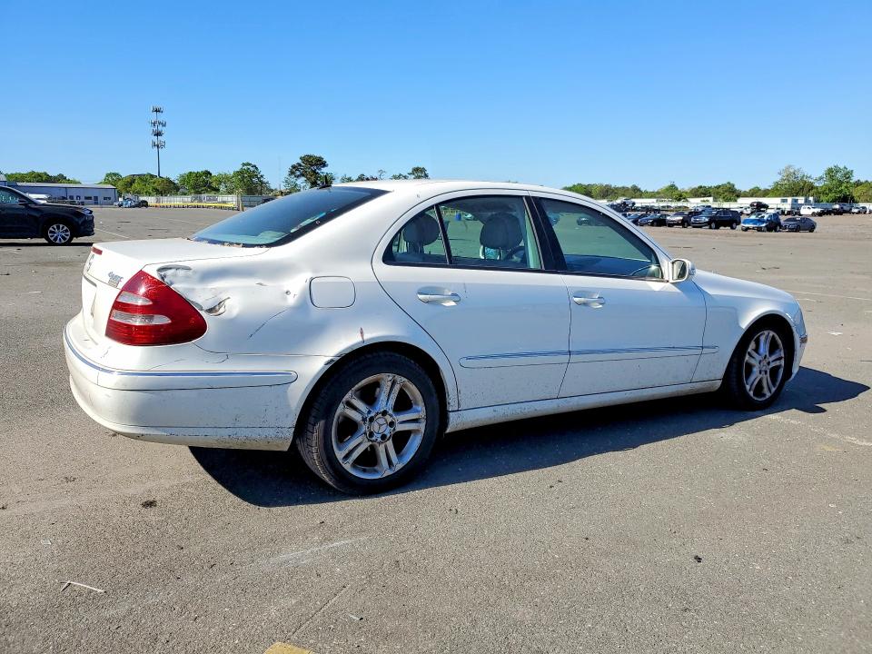 Продажа на аукционе авто 2006 Mercedes-benz E, vin: WDBUF87J06X197375, номер лота: 55851226
