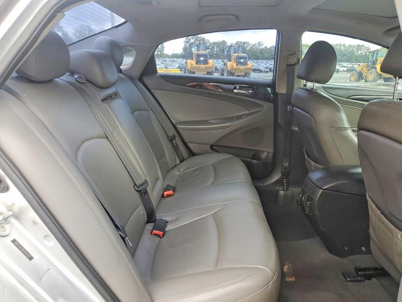 58212726 :رقم المزاد ، 5NPEC4AC8DH597517 vin ، 2013 Hyundai Sonata مزاد بيع