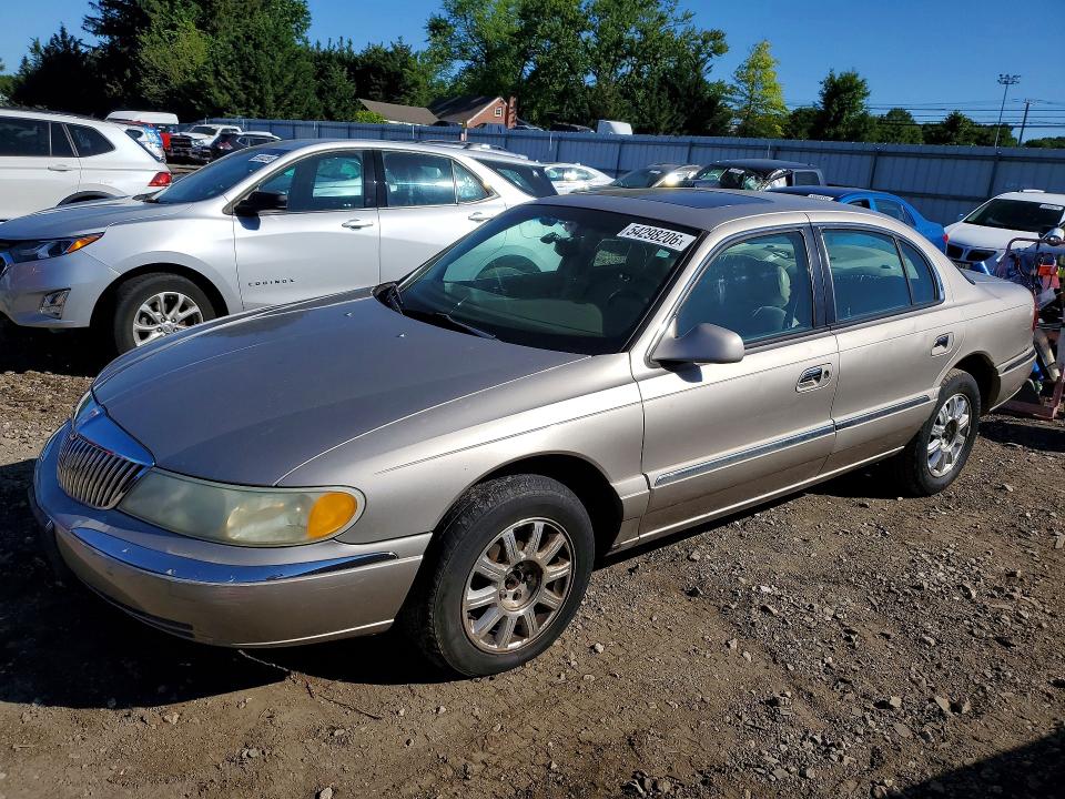 54298206 :رقم المزاد ، 1LNHM97V62Y699843 vin ، 2002 Lincoln Continental مزاد بيع
