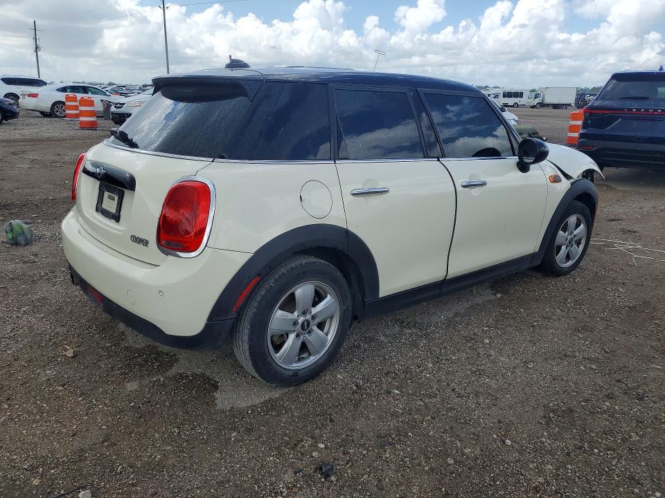 Продажа на аукционе авто 2017 Mini Cooper, vin: WMWXU1C50H2E17540, номер лота: 57146756