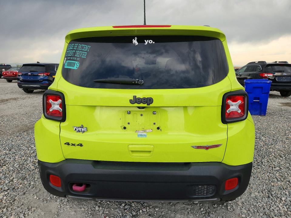 59210066 :رقم المزاد ، ZACCJBCBXJPH42629 vin ، 2018 Jeep Renegade مزاد بيع