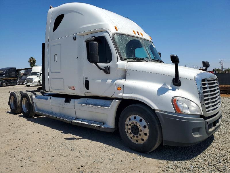 Продаж на аукціоні авто 2010 Freightliner Cascadia, vin: 1FUJGLDR9ASAP0401, номер лоту: 54291256