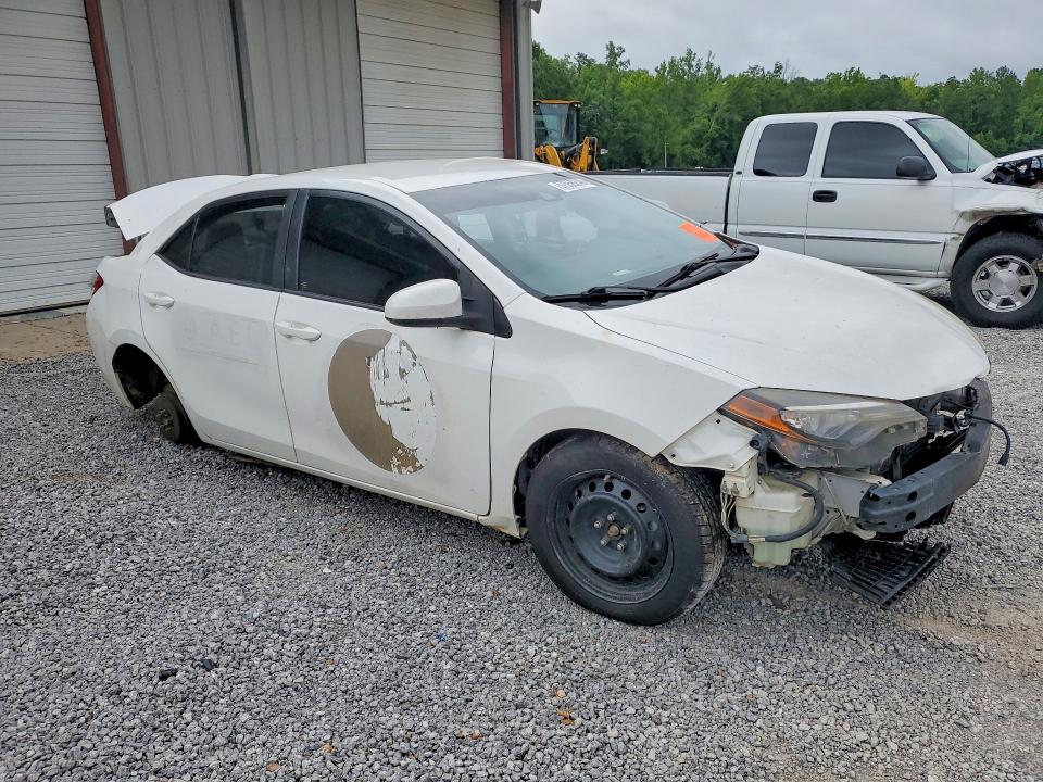57556246 :رقم المزاد ، 2T1BURHE5HC831450 vin ، 2017 Toyota Corolla مزاد بيع
