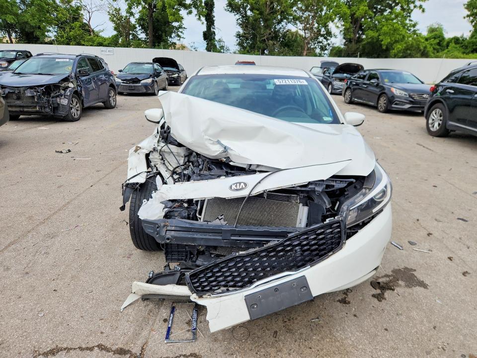 2017 Kia Forte მანქანა იყიდება აუქციონზე, vin: 3KPFK4A74HE078436, აუქციონის ნომერი: 57211376