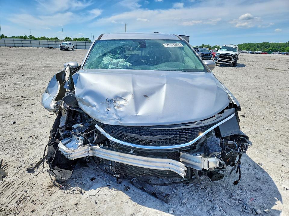 Продаж на аукціоні авто 2018 Chrysler Pacifica, vin: 2C4RC1FG1JR277692, номер лоту: 58281366