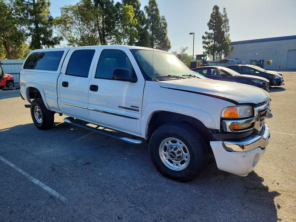 2004 Gmc Sierra მანქანა იყიდება აუქციონზე, vin: 1GTHK232X4F214597, აუქციონის ნომერი: 57257386