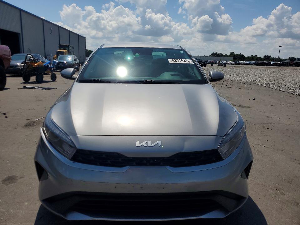2024 Kia Forte მანქანა იყიდება აუქციონზე, vin: 3KPF24ADXRE742892, აუქციონის ნომერი: 58910476