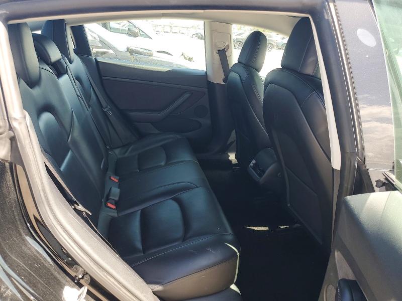 57700406 :رقم المزاد ، 5YJ3E1EA6NF372439 vin ، 2022 Tesla Model 3 مزاد بيع