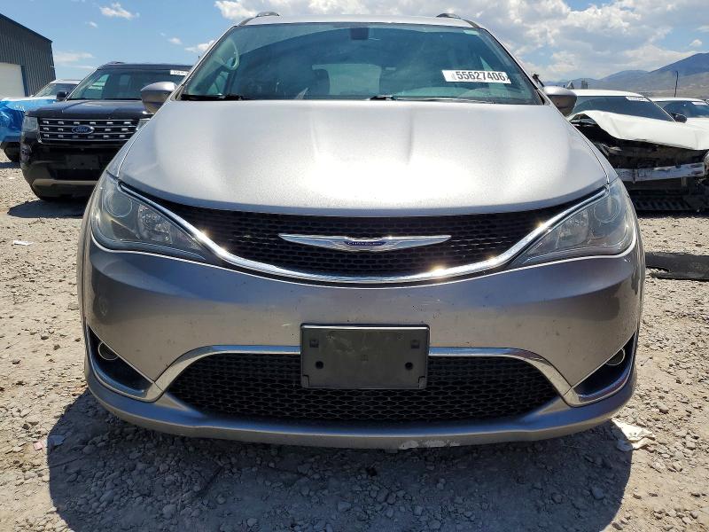 55627406 :رقم المزاد ، 2C4RC1EG7JR330347 vin ، 2018 Chrysler Pacifica مزاد بيع
