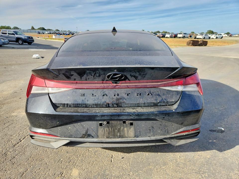 55729936 :رقم المزاد ، KMHLM4AG4MU203407 vin ، 2021 Hyun Elantra مزاد بيع