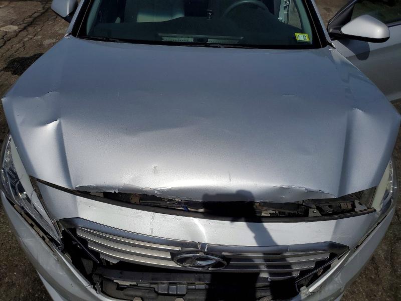 57845676 :رقم المزاد ، 5NPE24AFXFH016728 vin ، 2015 Hyundai Sonata مزاد بيع