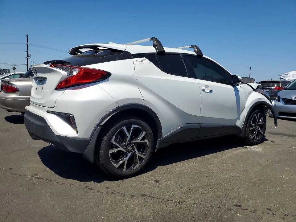 Продажа на аукционе авто 2022 Toyota C-hr, vin: NMTKHMBX1NR144596, номер лота: 58295436