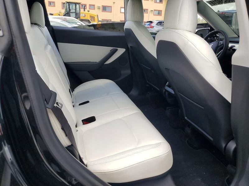 Продаж на аукціоні авто 2022 Tesla Model Y, vin: 7SAYGDEE1NF323379, номер лоту: 56459016