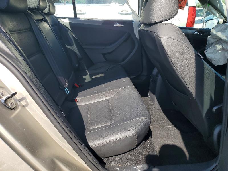55037406 :رقم المزاد ، 3VW3L7AJXDM213011 vin ، 2013 Volkswagen Jetta مزاد بيع