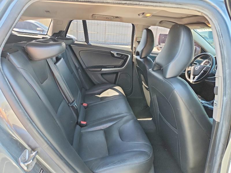 Aukcja sprzedaży 2017 Volvo V60, vin: YV140MEK2H1332458, numer aukcji: 57737726