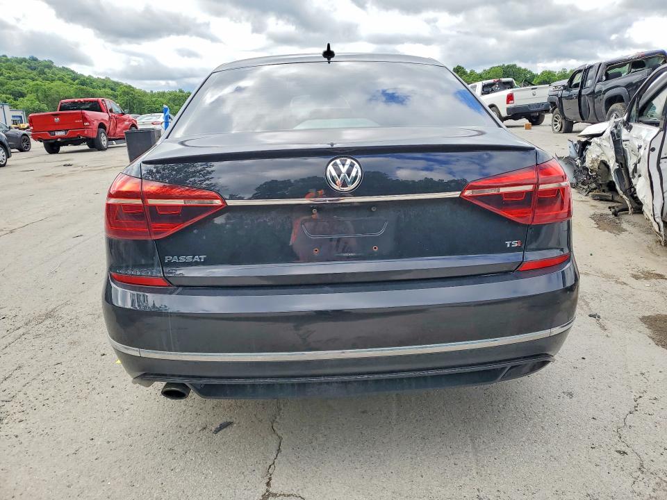 Продаж на аукціоні авто 2017 Volkswagen Passat, vin: 1VWDT7A39HC085180, номер лоту: 57432646
