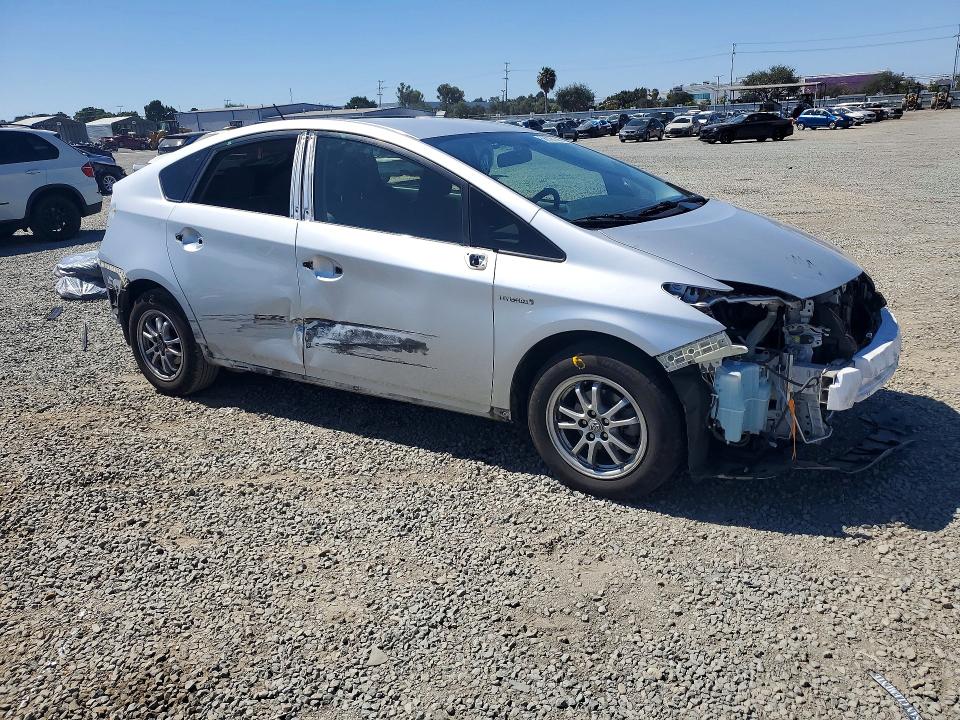 58796146 :رقم المزاد ، JTDKN3DU1F0396294 vin ، 2015 Toyota Prius مزاد بيع