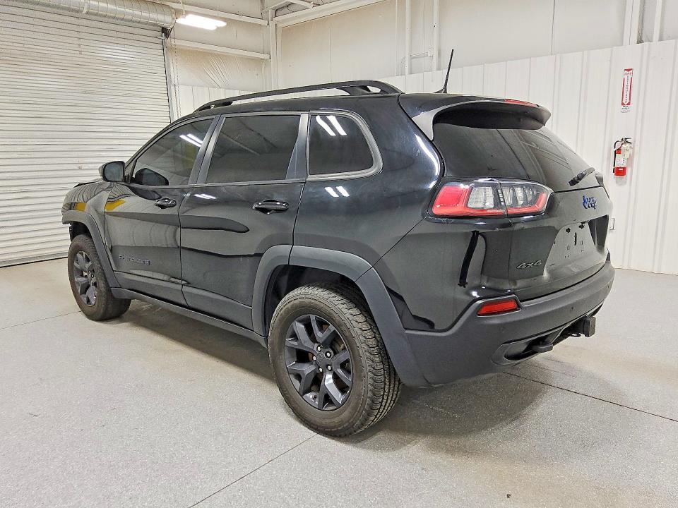 58786196 :رقم المزاد ، 1C4PJMCX8KD441138 vin ، 2019 Jeep Cherokee مزاد بيع