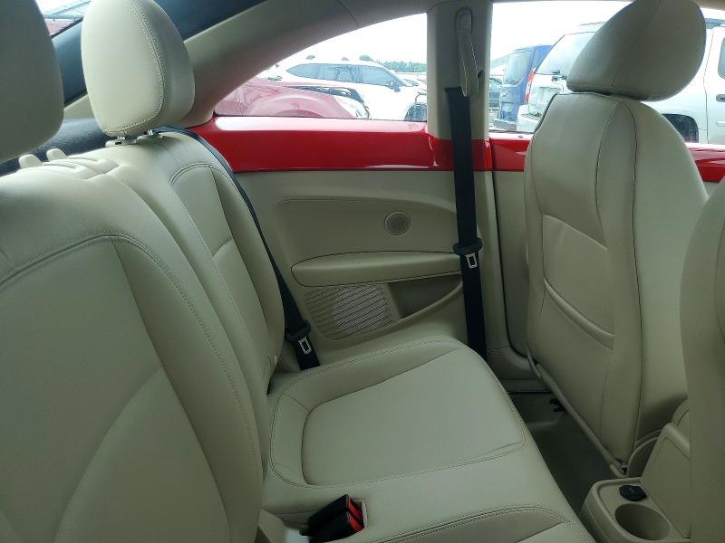 58773536 :رقم المزاد ، 3VWJX7AT8DM613193 vin ، 2013 Volkswagen Beetle مزاد بيع