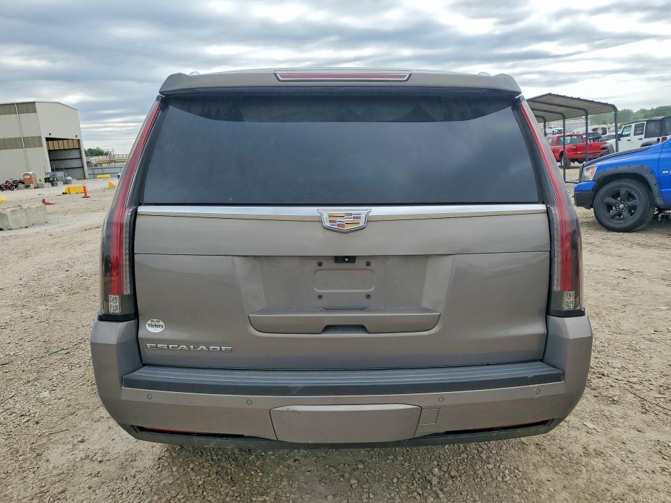 2017 Cadillac Escalade მანქანა იყიდება აუქციონზე, vin: 1GYS3BKJXHR320395, აუქციონის ნომერი: 55689926