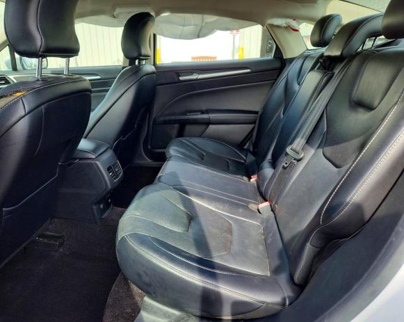 56838126 :رقم المزاد ، 3FA6P0RU6HR265440 vin ، 2017 Ford Fusion مزاد بيع