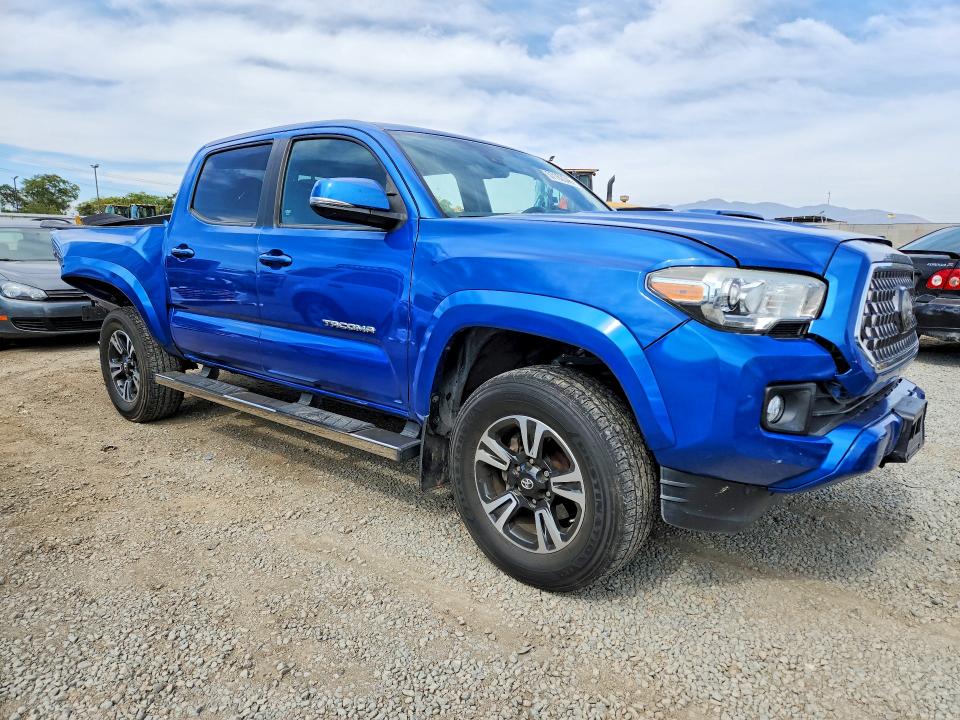 57162346 :رقم المزاد ، 3TMAZ5CN7JM072357 vin ، 2018 Toyota Tacoma مزاد بيع