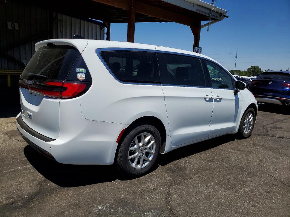 2023 Chrysler Pacifica მანქანა იყიდება აუქციონზე, vin: 2C4RC1BG2PR530596, აუქციონის ნომერი: 57619956