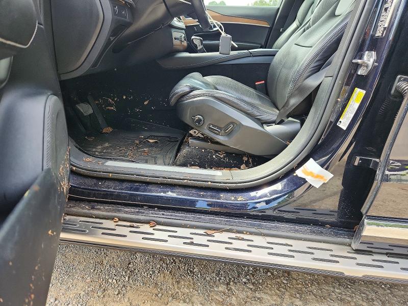 Продажа на аукционе авто 2017 Volvo Xc90, vin: YV4A22PL6H1142527, номер лота: 58696176