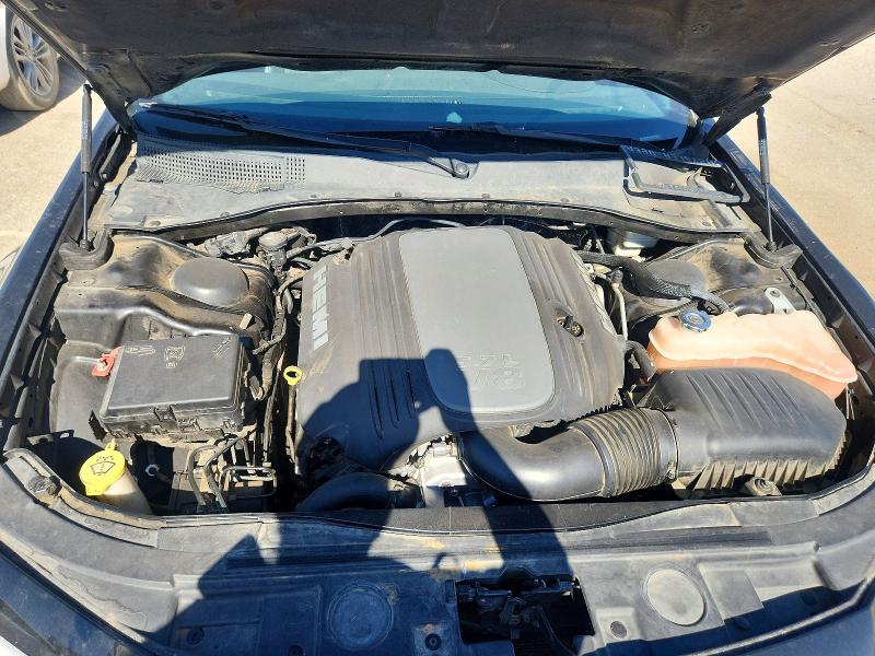 56862286 :رقم المزاد ، 2C3CCAET4DH541409 vin ، 2013 Chrysler 300c مزاد بيع