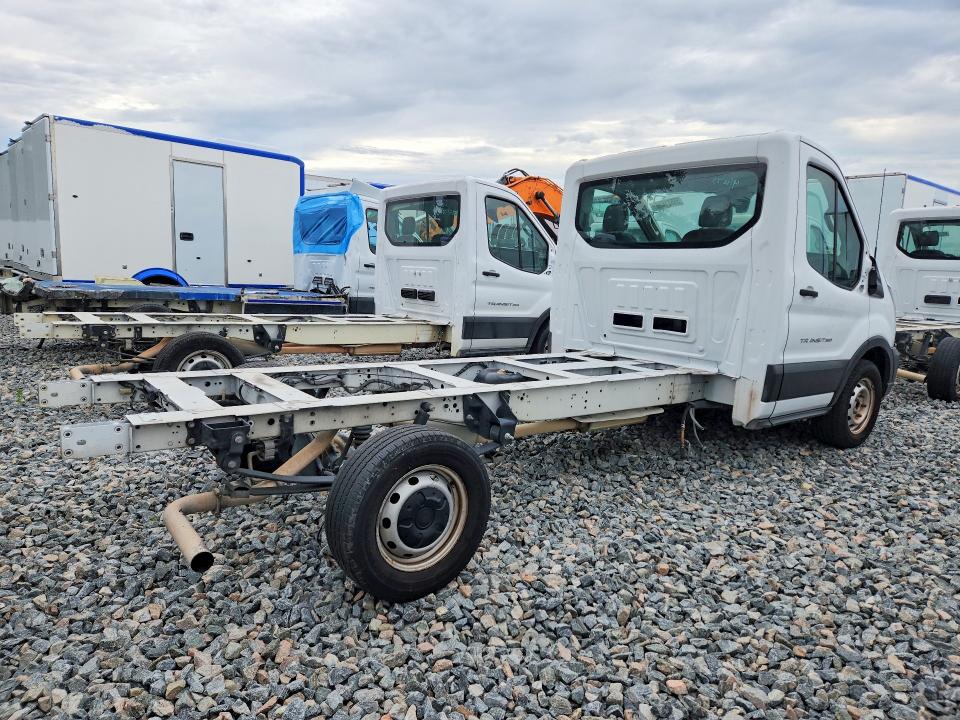 55571666 :رقم المزاد ، 1FDBW5Z86NKA01528 vin ، 2022 Ford Transit مزاد بيع