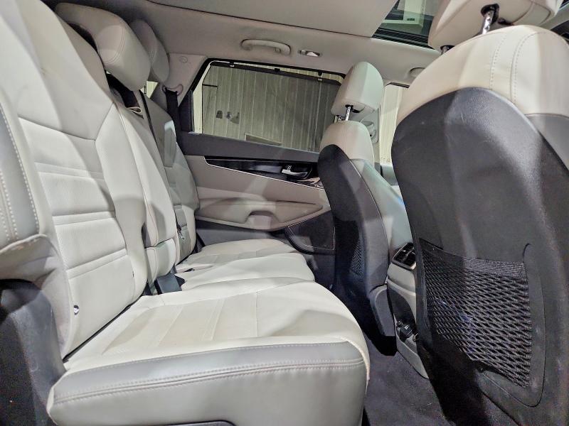 97683665 :رقم المزاد ، 5XYPKDA5XJG413002 vin ، 2018 Kia Sorento مزاد بيع