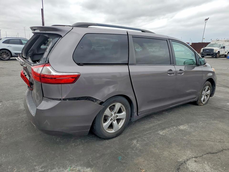 Продаж на аукціоні авто 2017 Toyota Sienna, vin: 5TDKZ3DC9HS811227, номер лоту: 56841816