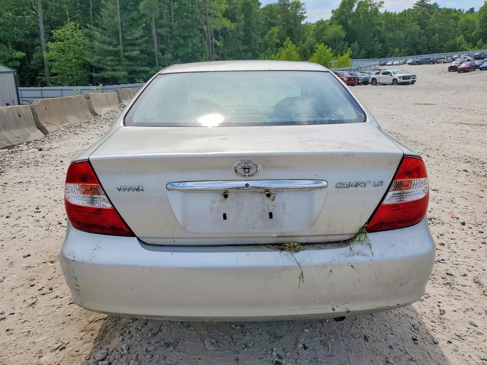 57560706 :رقم المزاد ، 4T1BE32K03U665922 vin ، 2003 Toyota Camry مزاد بيع