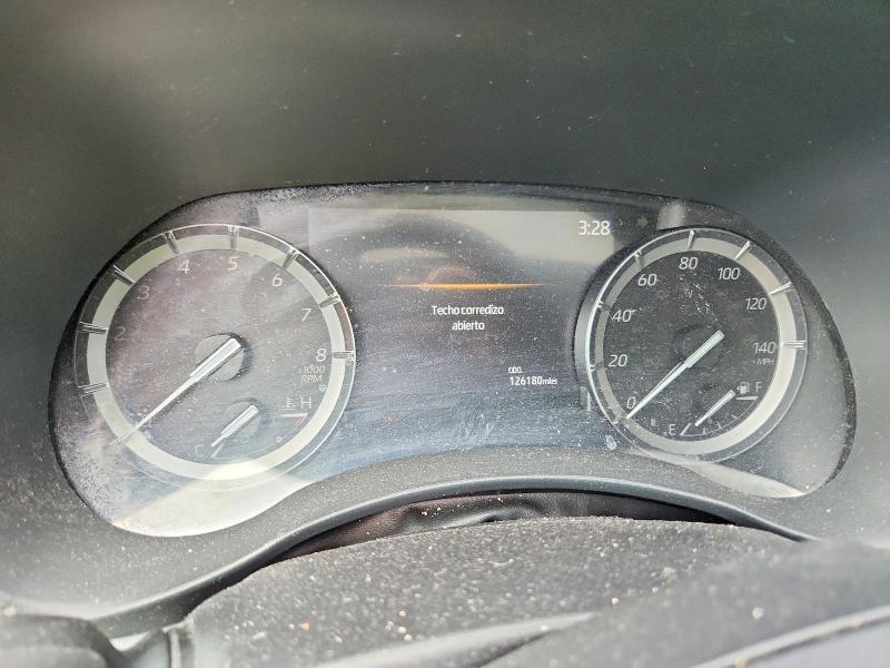 58181916 :رقم المزاد ، 5TDGZRBH2MS547964 vin ، 2021 Toyota Highlander مزاد بيع