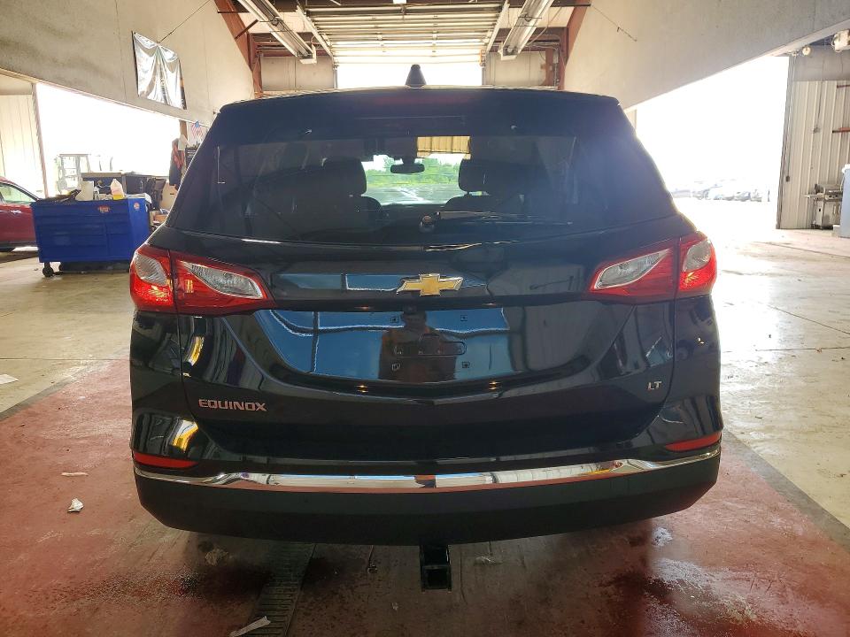 Продажа на аукционе авто 2018 Chevrolet Equinox, vin: 2GNAXJEV2J6350739, номер лота: 58227696