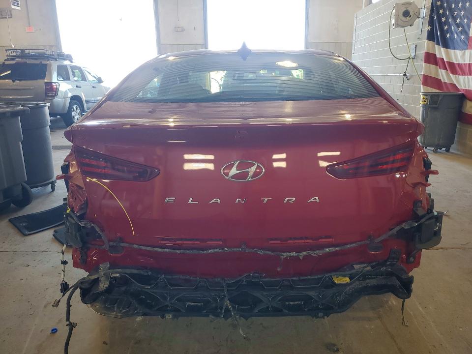 2019 Hyundai Elantra მანქანა იყიდება აუქციონზე, vin: KMHD84LF1KU770460, აუქციონის ნომერი: 57883396