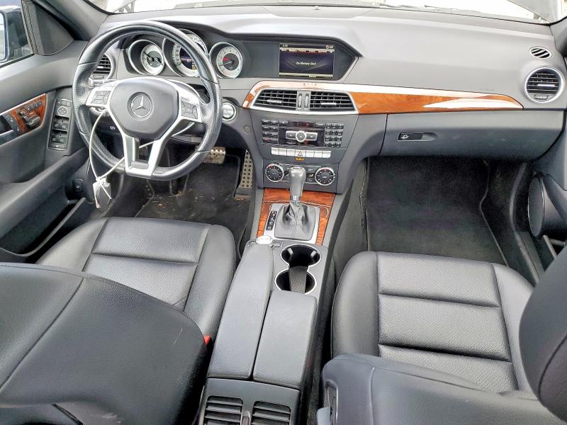 Продажа на аукционе авто 2013 Mercedes-benz C, vin: WDDGF8AB7DR253187, номер лота: 56688566
