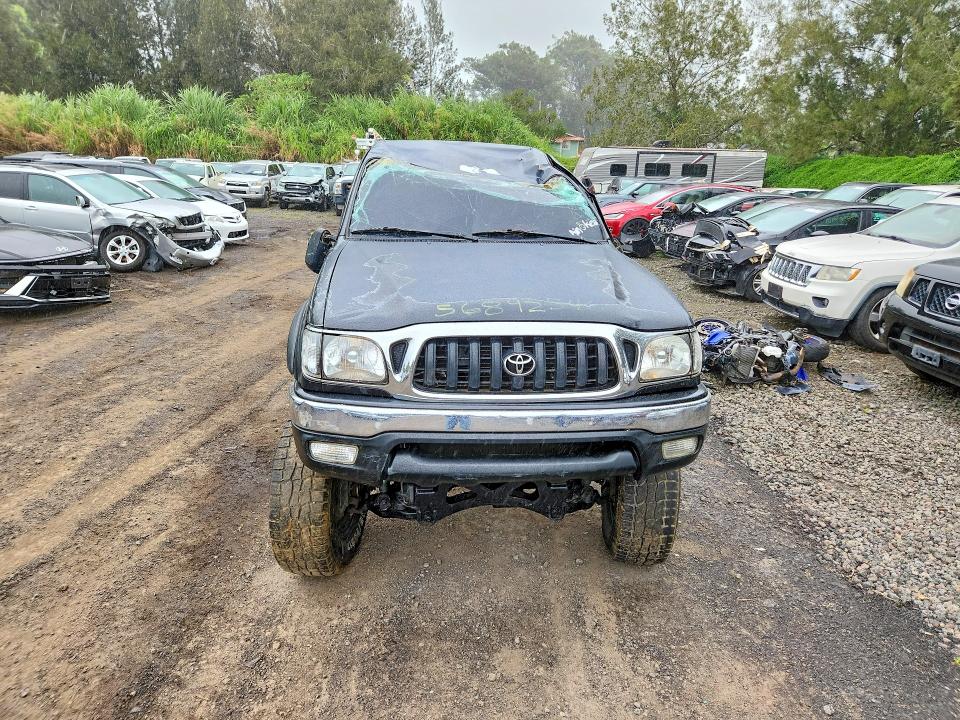 56892546 :رقم المزاد ، 5TEWN72N43Z304532 vin ، 2003 Toyota Tacoma مزاد بيع