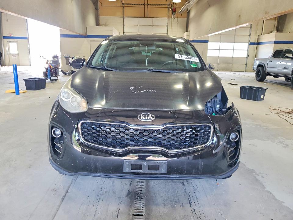 57053406 :رقم المزاد ، KNDPMCAC8H7093009 vin ، 2017 Kia Sportage مزاد بيع
