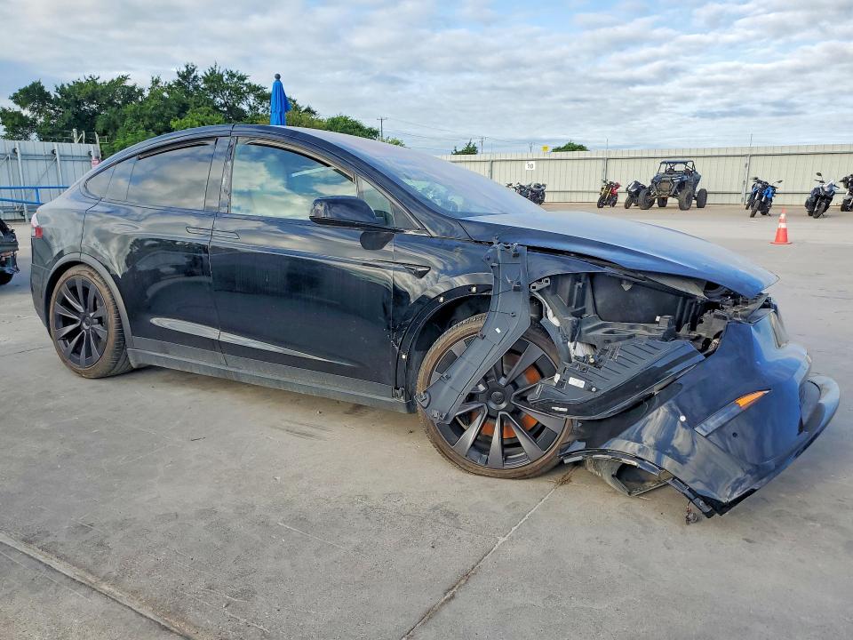 Продажа на аукционе авто 2022 Tesla Model X, vin: 7SAXCBE58NF328798, номер лота: 57179336