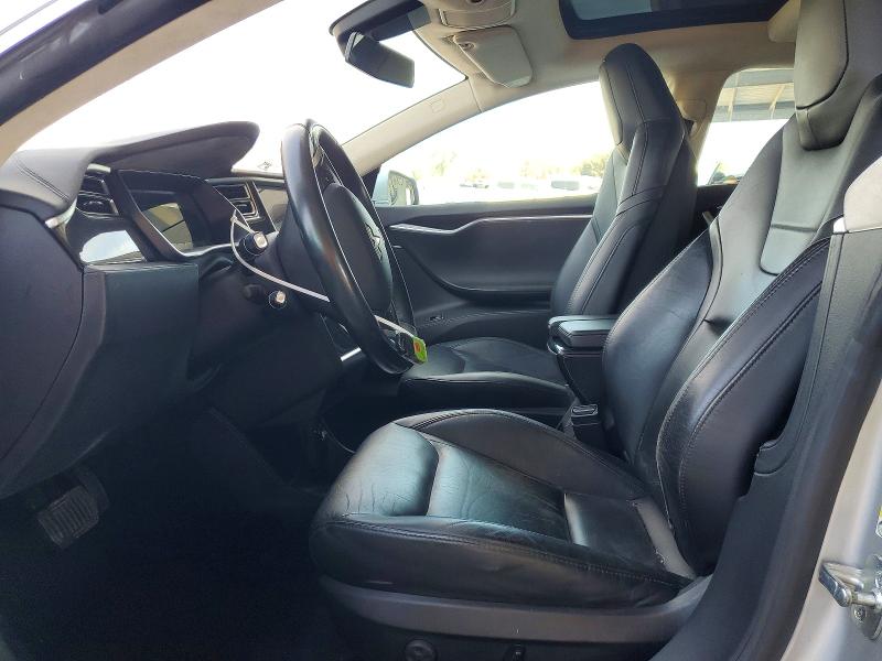 56377926 :رقم المزاد ، 5YJSA1E16FF116097 vin ، 2015 Tesla Model S مزاد بيع