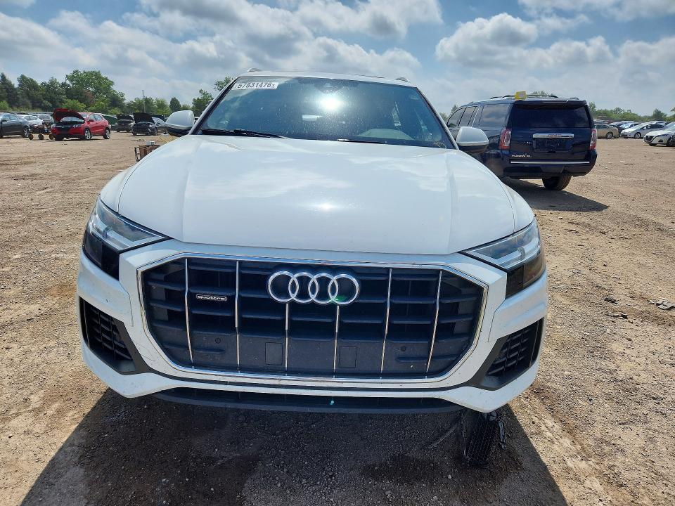 57831476 :رقم المزاد ، WA1AVAF1XKD019768 vin ، 2019 Audi Q8 مزاد بيع