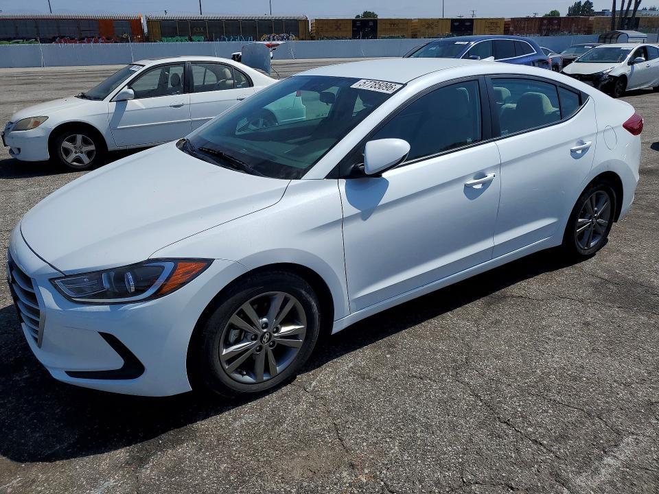 2018 Hyundai Elantra მანქანა იყიდება აუქციონზე, vin: 5NPD84LF4JH224670, აუქციონის ნომერი: 57785096