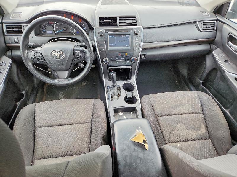 57904126 :رقم المزاد ، 4T4BF1FK8FR486968 vin ، 2015 Toyota Camry مزاد بيع