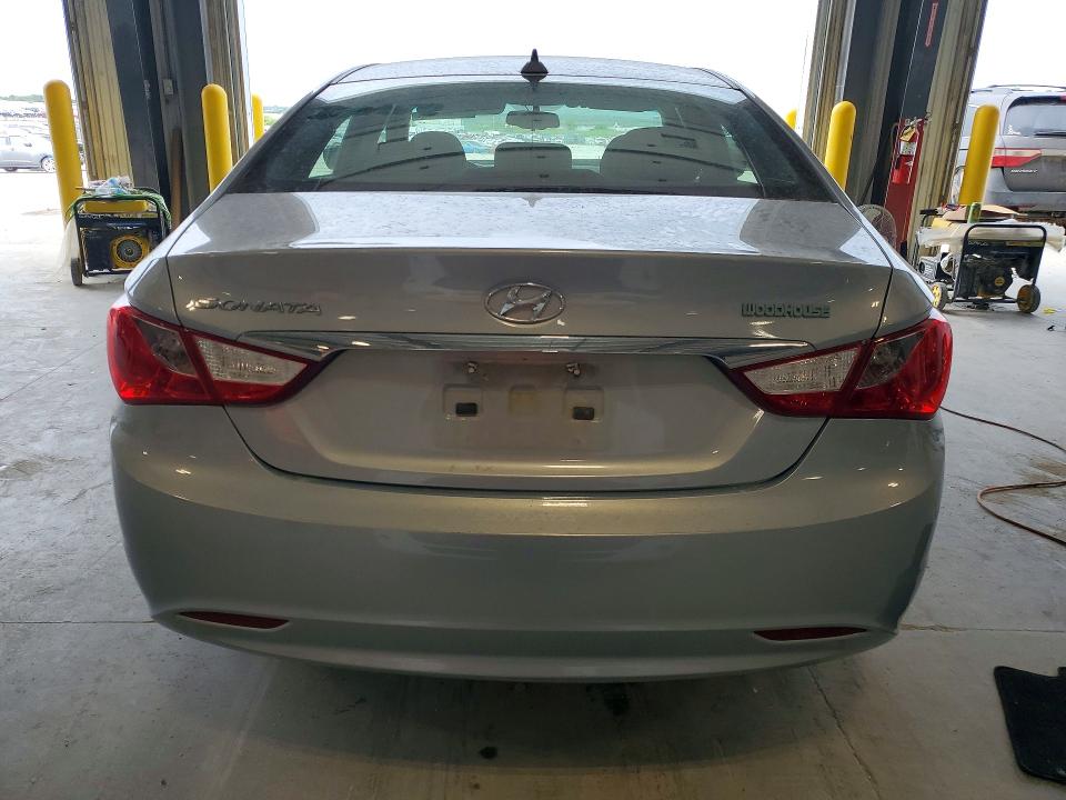 2013 Hyundai Sonata მანქანა იყიდება აუქციონზე, vin: 5NPEB4AC4DH790041, აუქციონის ნომერი: 57698096