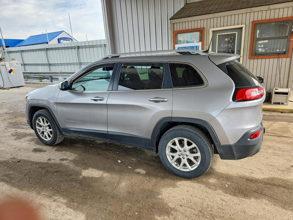 58535086 :رقم المزاد ، 1C4PJMCS9GW270318 vin ، 2016 Jeep Cherokee مزاد بيع