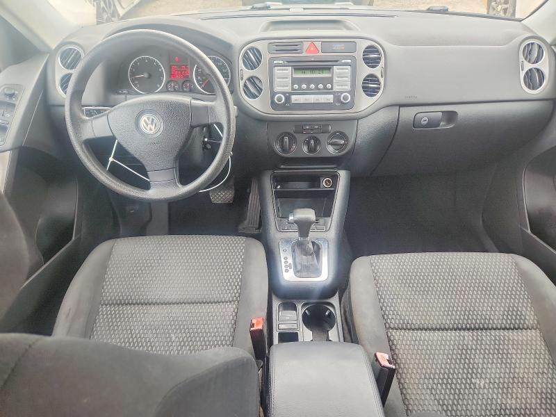2009 Volkswagen Tiguan მანქანა იყიდება აუქციონზე, vin: WVGAV75N09W527156, აუქციონის ნომერი: 55054316