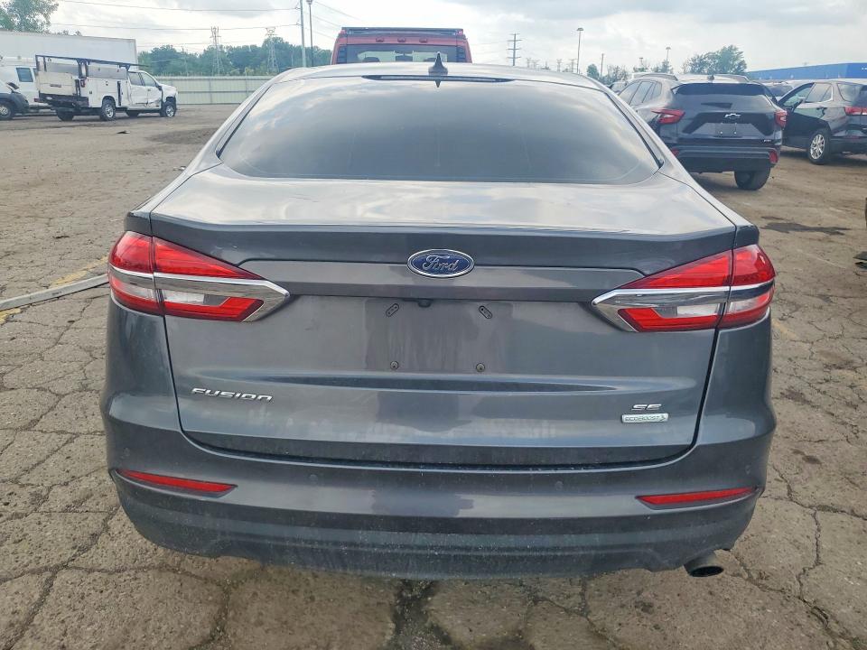 56528146 :رقم المزاد ، 3FA6P0HD8LR231056 vin ، 2020 Ford Fusion مزاد بيع